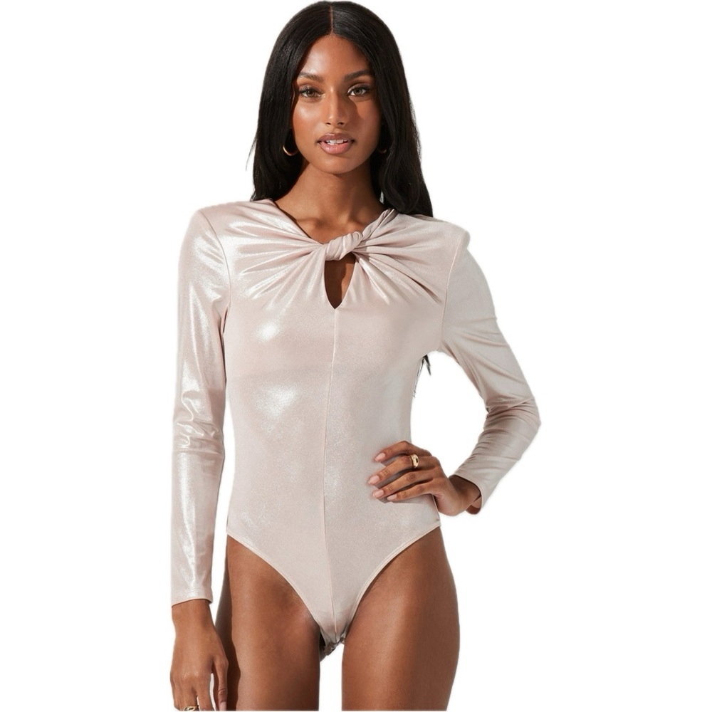 ASTR The Label | Barcelona Twist Front Bodysuit NWT